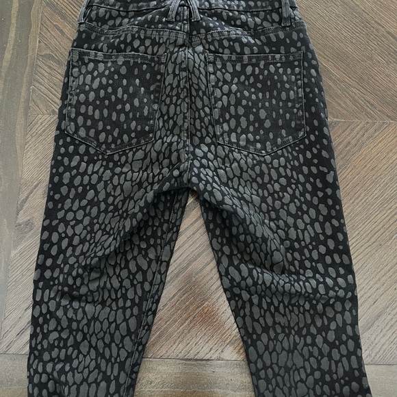 Good American Good Legs Crop Jeans size 2 / 26 - Picture 4 of 7